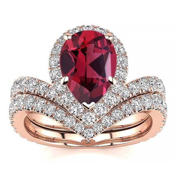 Anna Garnet Ring