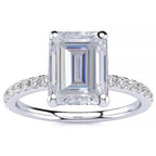 Yana Moissanite Ring