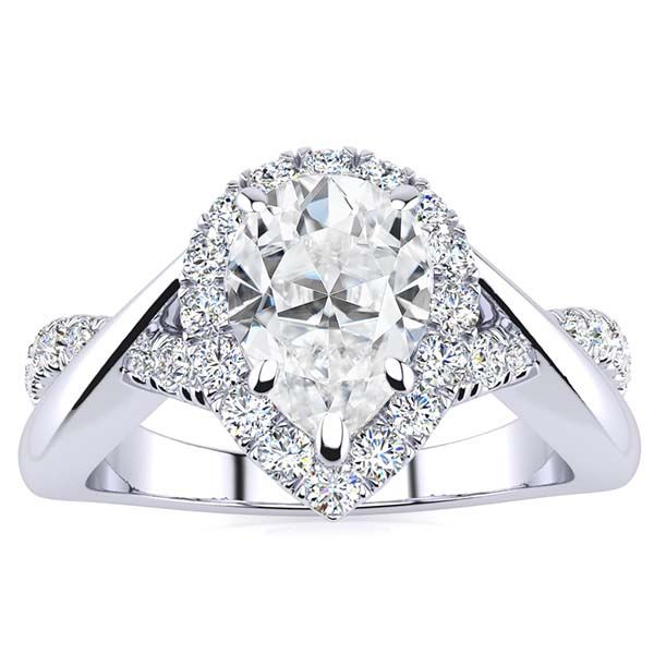 Fiona Moissanite Ring