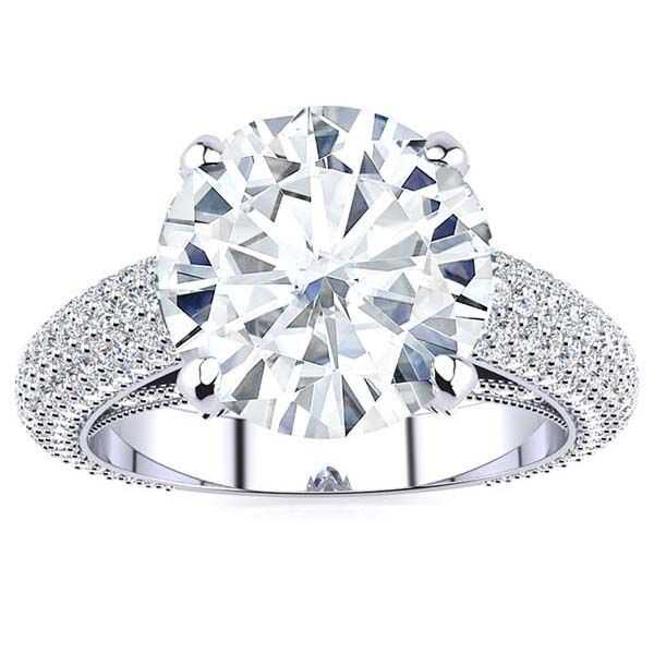 Lexia Moissanite Ring