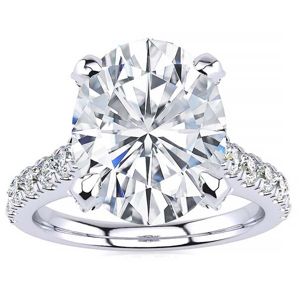 Brianna Moissanite Ring