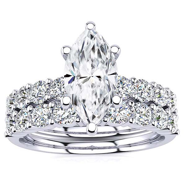 Jude Moissanite Ring