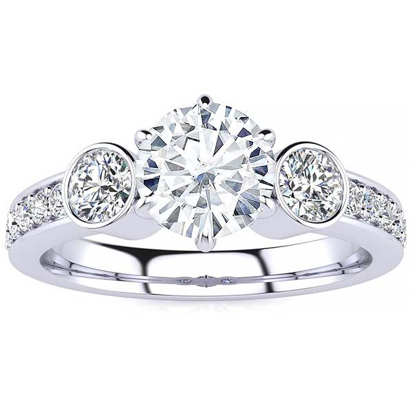 Linda Moissanite Ring