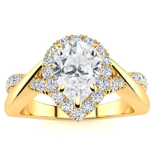 Fiona Moissanite Ring