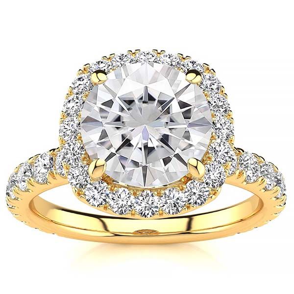 Donna Moissanite Ring
