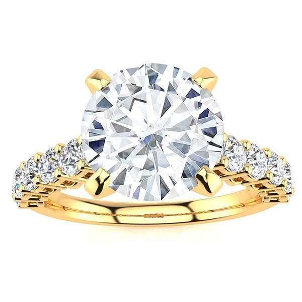 Nancy Moissanite Ring