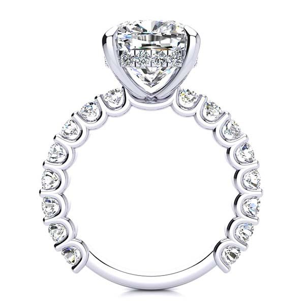 Griselda Moissanite Ring