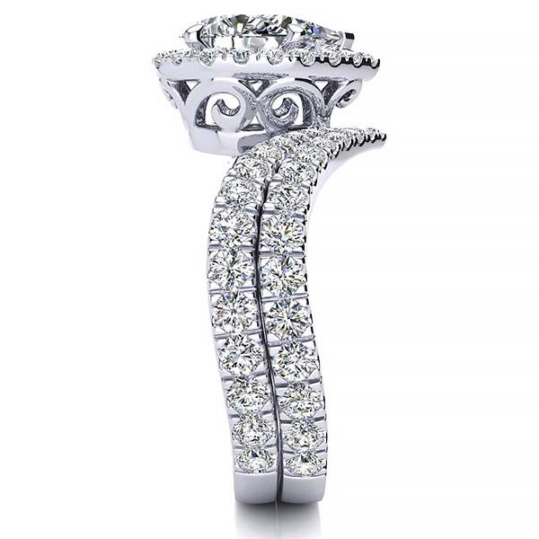 Anna Moissanite Ring