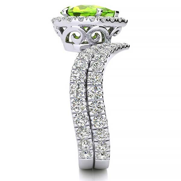 Anna Peridot Ring