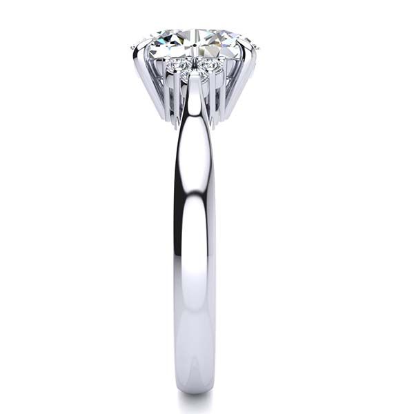Simone Moissanite Ring