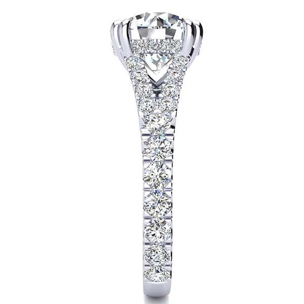 Regina Moissanite Ring