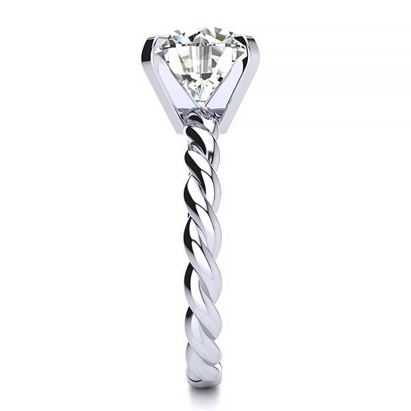 Gloria Moissanite Ring