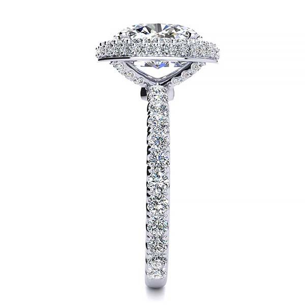 Alora Moissanite Ring