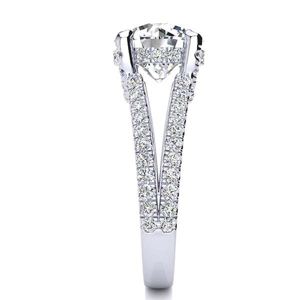 Harley Moissanite Ring
