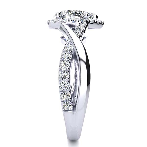 Fiona Moissanite Ring