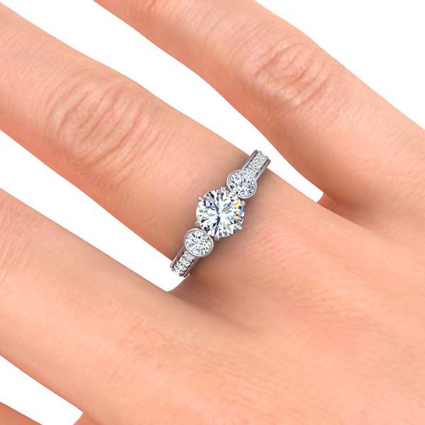 Linda Moissanite Ring