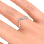 Curve Diamond Ring
