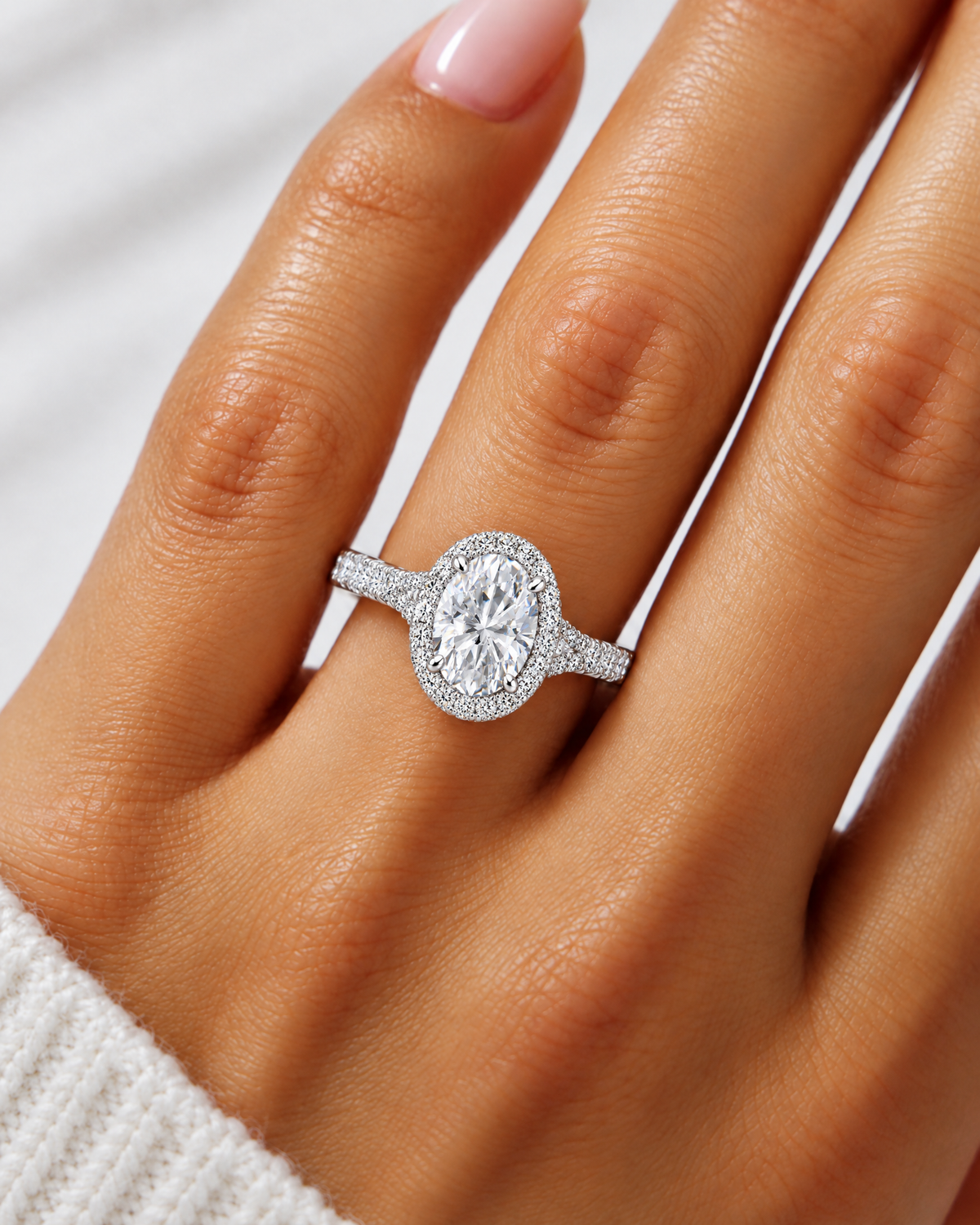 Alana engagement ring - white gold on hand