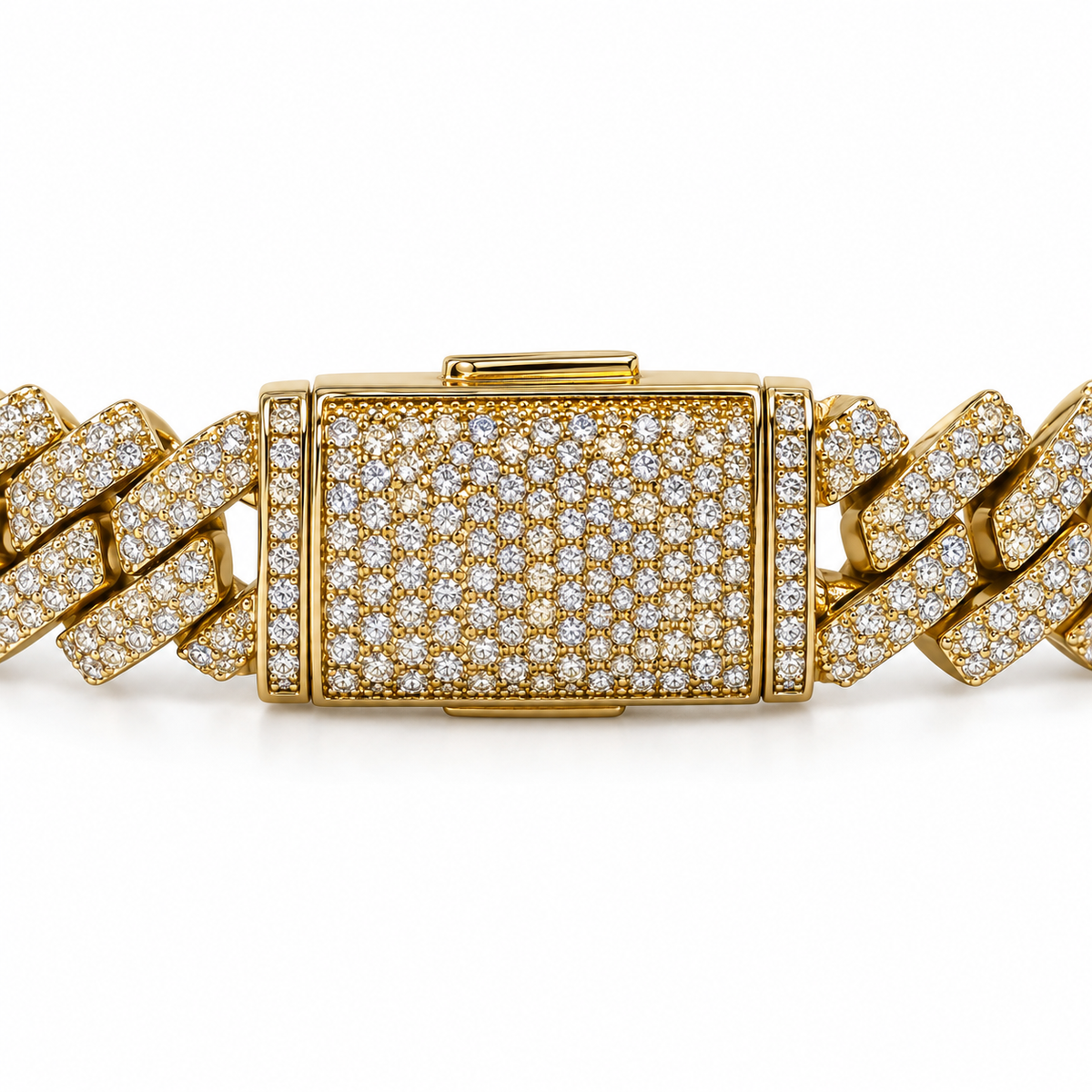 Diamond clasp close-up