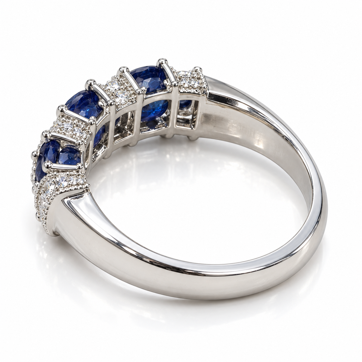 Oval sapphire and diamond band in 14K white gold, rear view