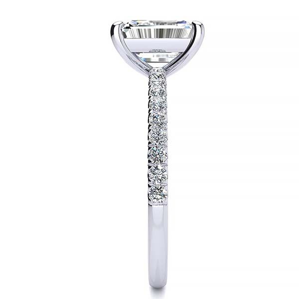 Yana Moissanite Ring
