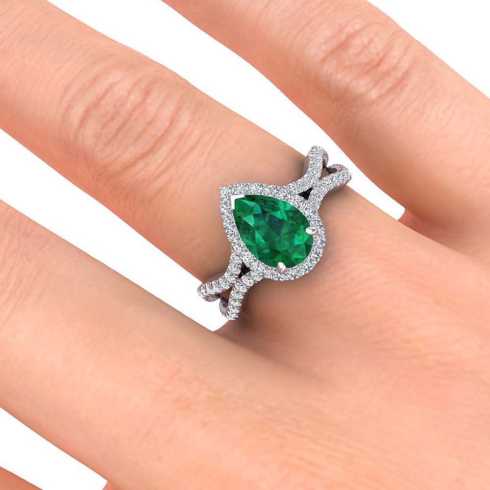 Jasmine Emerald Ring