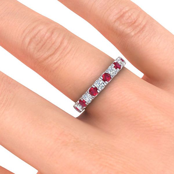 3.2mm Ruby Diamond Ring